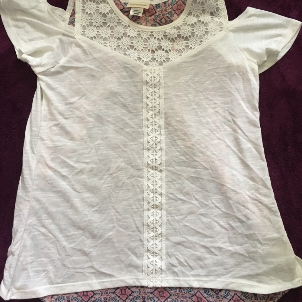 Cute Flowy Patterned Off the Shoulder Top